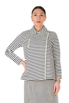 Jacheta Atipic stripe jacket Steffboutique , Material 100% bumbac, Alb/Bleumarin, 38 EU Jacheta Atipic stripe jacket Steffboutique , Material 100% bumbac, Alb/Bleumarin, 38 EU