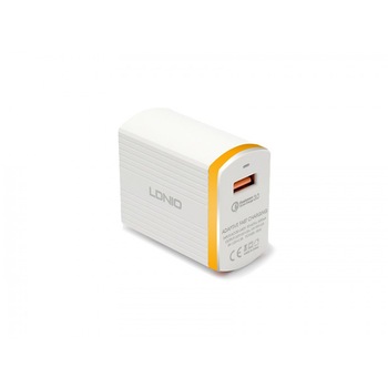 Incarcator Priza, Ldnio A1302Q Qualcomm fast charger 3.0, cu cablu pentru iPhone, Auriu Incarcator Priza, Ldnio A1302Q Qualcomm fast charger 3.0, cu cablu pentru iPhone, Auriu