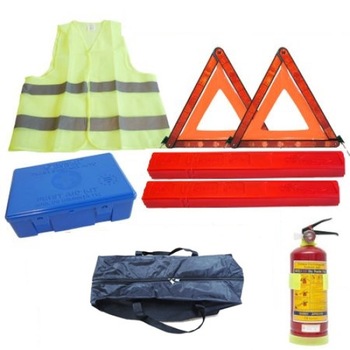 Kit siguranta auto Motor Starter™, conform codului rutier, valabilitate 5 ani - 2025 Kit siguranta auto Motor Starter™, conform codului rutier, valabilitate 5 ani - 2025