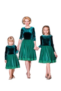 Rochii mama-fiica, Katia verde, fetita 2-3 ani Rochii mama-fiica, Katia verde, fetita 2-3 ani