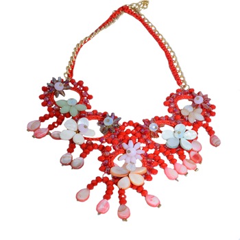 Colier deosebit, la baza gatului cu lungime ajustabila,D&J Exclussive,rosu Colier deosebit, la baza gatului cu lungime ajustabila,D&J Exclussive,rosu