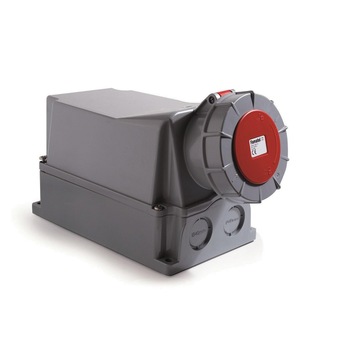 Priza industriala trifazica Famatel 400V 5 poli 125A 6h IP67 Priza industriala trifazica Famatel 400V 5 poli 125A 6h IP67