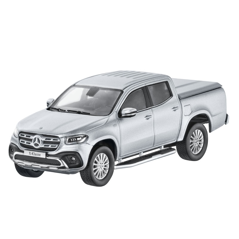 Macheta scara 1:43 X-Class, argintie, Originala Mercedes