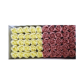 Cutie cu 50 de trandafiri din sapun, mix de 2 culori Cutie cu 50 de trandafiri din sapun, mix de 2 culori