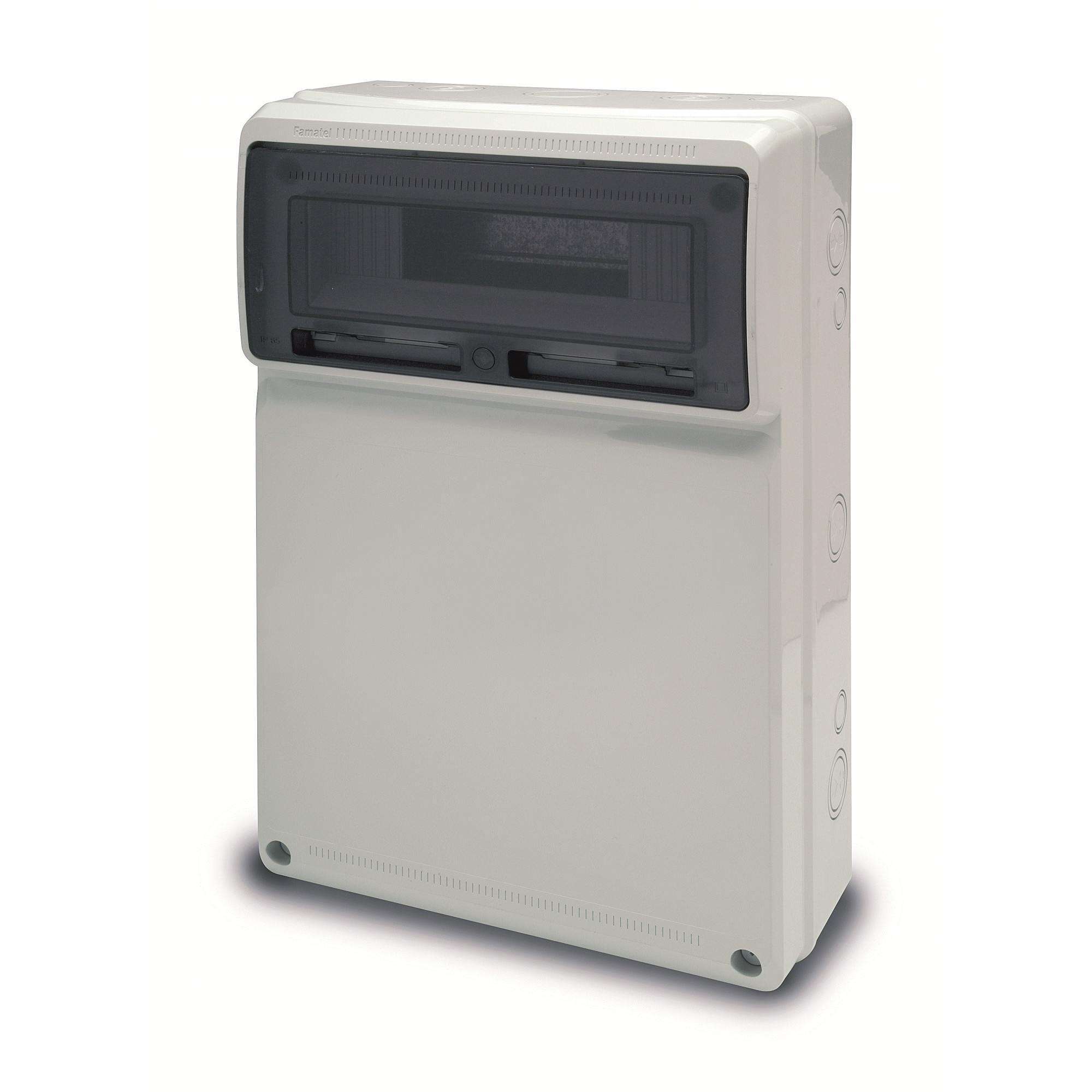 Tablou electric IP65 16L Famatel extra cu loc pentru prize