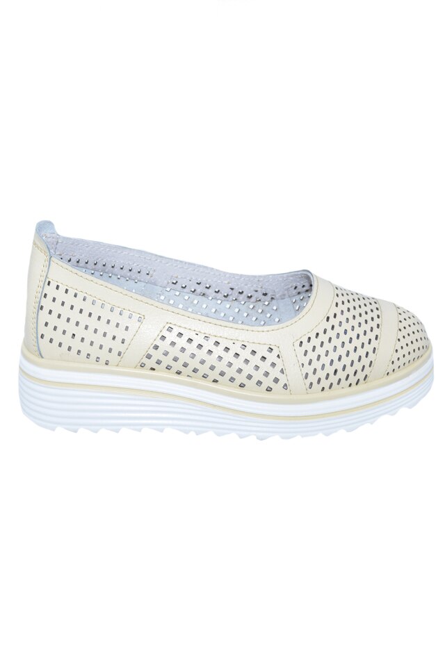 Balerini casual cu perforatii si talpa groasa ,D&J Exclussive, Bej