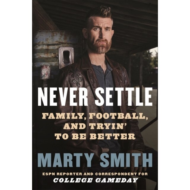 Never Settle de Marty Smith