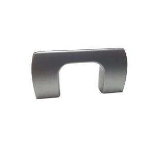 Feronerie si accesorii mobila