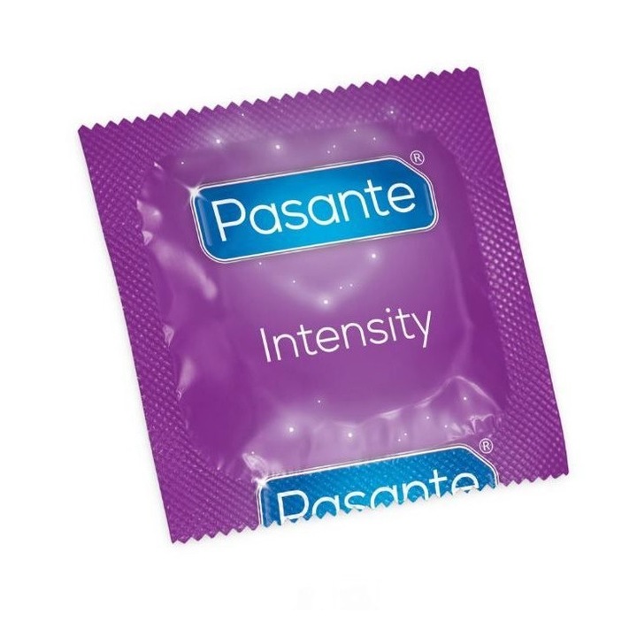 Óvszer Pasante Ribs & Dots Intensity szett 50 db