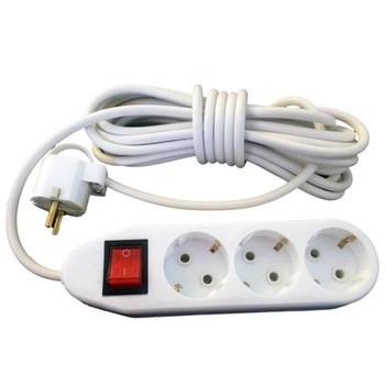 Prelungitor ceramic cu intrerupator, 3 locasuri, lungime 5m, Ipee PC3L5MI, 3x1.5 mm, contact de protectie Prelungitor ceramic cu intrerupator, 3 locasuri, lungime 5m, Ipee PC3L5MI, 3x1.5 mm, contact de protectie