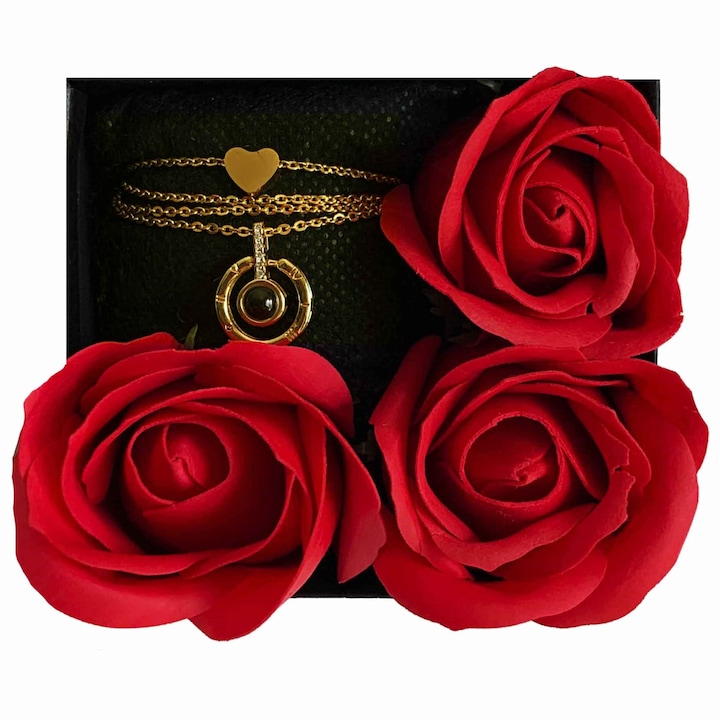 Set format din cutie cu 3 trandafiri din sapun, lantisor cu pandantiv prin care se proiecteaza "Te Iubesc" in 100 de limbi si bratara cu charm inima aliaj Auriu