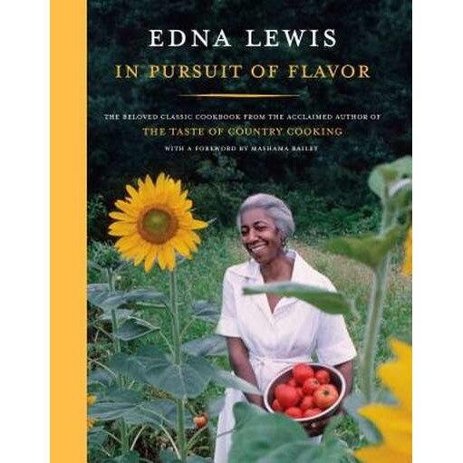 In Pursuit of Flavor de Edna Lewis