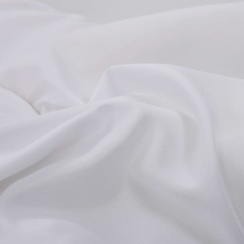 Set pilota 4 anotimpuri cu perna pentru copii, vidaXL, Microfibra, 100x135 cm/40x60 cm, Alb Set pilota 4 anotimpuri cu perna pentru copii, vidaXL, Microfibra, 100x135 cm/40x60 cm, Alb