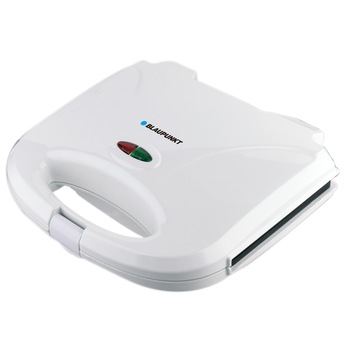 Sandwitch maker Blaupunkt TR165 cu Putere mare de 700 W,Element de incalzire eficient,Lumini indicatoare,Prepara 4 sandwich-uri triunghiulare,Strat anti-aderent,Reglare temperatura automata,Alb Sandwitch maker Blaupunkt TR165 cu Putere mare de 700 W,Element de incalzire eficient,Lumini indicatoare,Prepara 4 sandwich-uri triunghiulare,Strat anti-aderent,Reglare temperatura automata,Alb