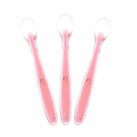 Set de 3 Lingurite Flexibile din Silicon pentru Hranirea Bebelusilor si Copiilor Mici, Culoare Roz