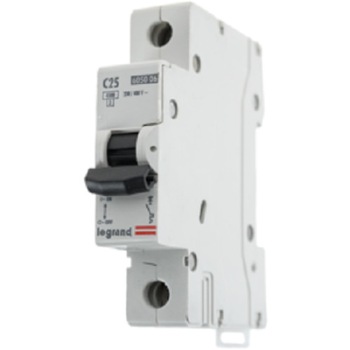 Siguranta automata Legrand DNX3 1P 25A 4,5kA,cod 419666 Siguranta automata Legrand DNX3 1P 25A 4,5kA,cod 419666