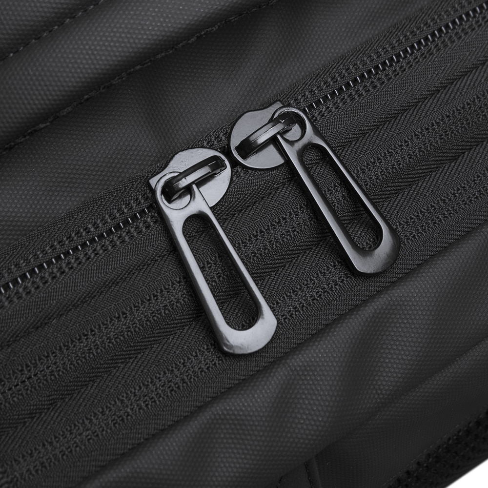 Rucsac laptop 15.6", pentru calatorii, impermeabil, expandabil pana la 37 L, cu port de incarcare USB, BANGE, 44x30x16 cm, Negru