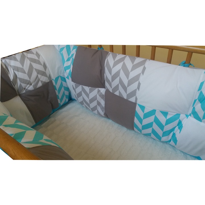 Aparatori laterale patut bebelusi, Model patrate pufoase, Chewron turcoaz/alb/gri, 2 piese