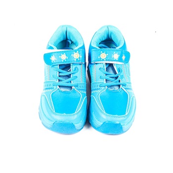 Pantofi sport cu roti si LED-uri Albastru Marimea 28 King sport Pantofi sport cu roti si LED-uri Albastru Marimea 28 King sport