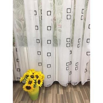 Perdea alba 500x245cm cu broderie alba si neagra, cu rejansa by Liz Line - RD1365 Perdea alba 500x245cm cu broderie alba si neagra, cu rejansa by Liz Line - RD1365