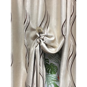 Set draperie, Cinnabar Waves 350x245cm beige, black-out by Liz Line - DP9635 Set draperie, Cinnabar Waves 350x245cm beige, black-out by Liz Line - DP9635