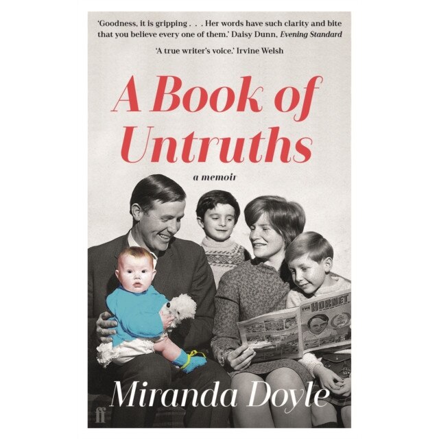 A Book of Untruths de Miranda Doyle [Paperback]