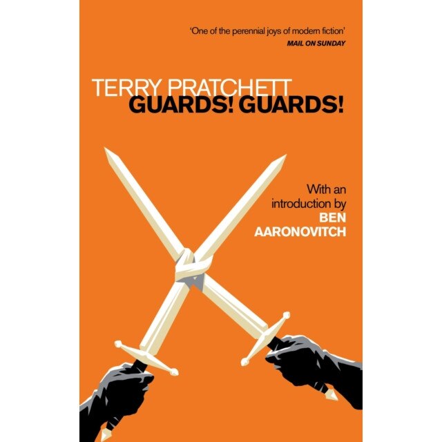 Guards! Guards! de Terry Pratchett [Paperback] 7/05/19