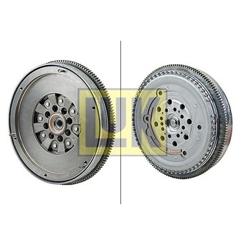 Volanta pentru mercedes benz sprinter Volanta pentru mercedes benz sprinter