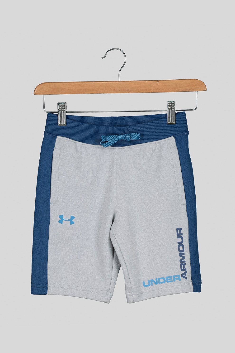 Under Armour, Pantaloni scurti cu imprimeu logo Unstoppable, Gri deschis/albastru petrol