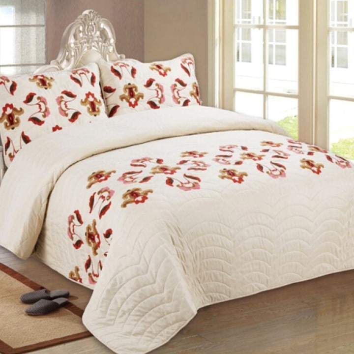 Set cuvertura de pat cu 2 fete de perna, 3 piese, din bumbac finet, imprimata, matlasata, multicolor, Linda, 230x250 cm