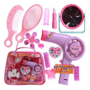 Set cosmetica pentru fetite idealSTORE, Pink Beauty Boutique, Dimensiuni 28 x 23 cm, Include 11 accesorii specifice ce stimuleaza imaginatia, Perfect pentru a va juca cu prietenii, Creeaza o lume a basmului prin jocul de rol Set cosmetica pentru fetite idealSTORE, Pink Beauty Boutique, Dimensiuni 28 x 23 cm, Include 11 accesorii specifice ce stimuleaza imaginatia, Perfect pentru a va juca cu prietenii, Creeaza o lume a basmului prin jocul de rol