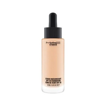 Fond de ten, MAC, Studio Waterweight, SPF 30, NC25, 30 ml Fond de ten, MAC, Studio Waterweight, SPF 30, NC25, 30 ml