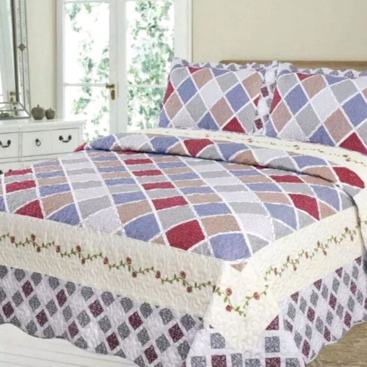 Set cuvertura de pat cu 2 fete de perna, 3 piese, din bumbac finet, imprimata, matlasata, multicolor, CFI-46, 230x250 cm