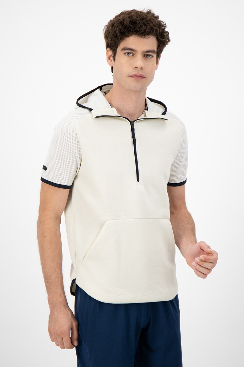 Under Armour, Hanorac cu maneci scurte si fermoar scurt Unstoppable Move, Alb prafuit