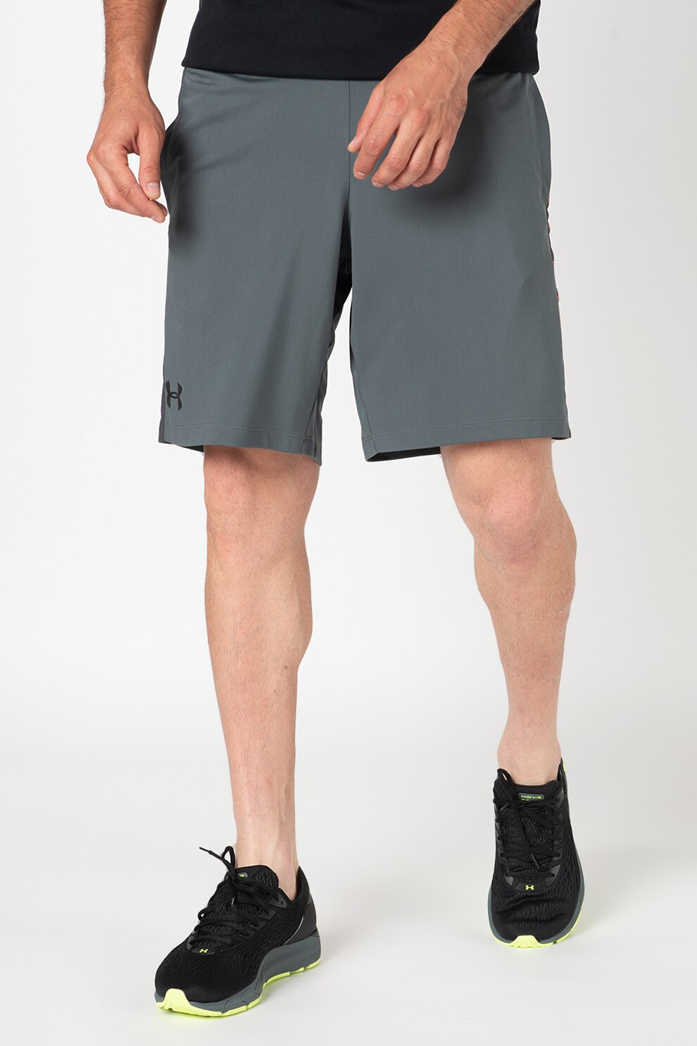 Under Armour, Pantaloni scurti elastici cu benzi logo laterale, pentru fitness MK1 Wordmark, Gri inchis/Oranj neon