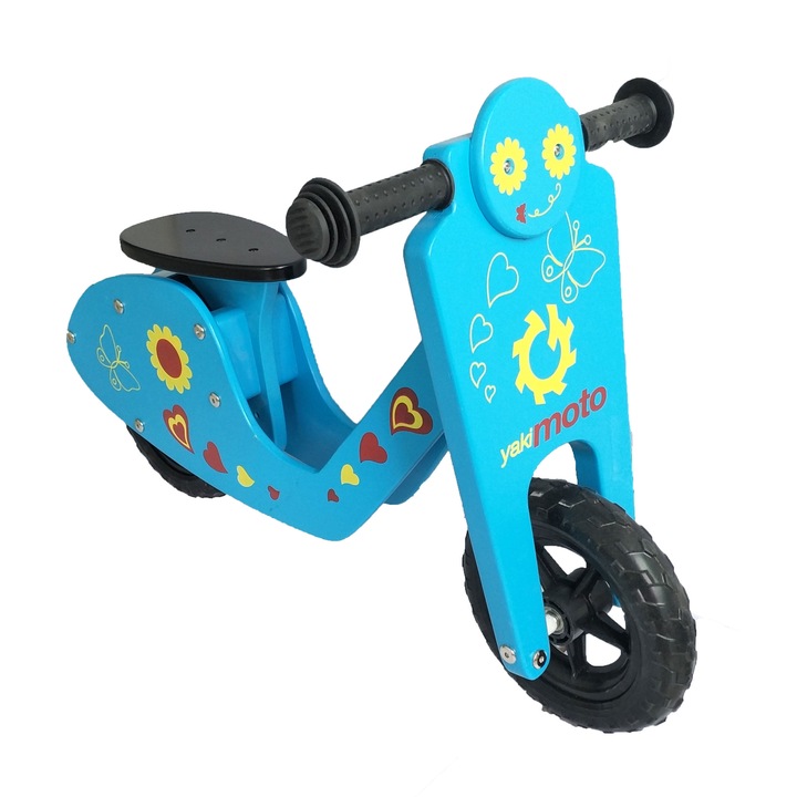 Yakimoto kid Azzurro fa futóbicikli