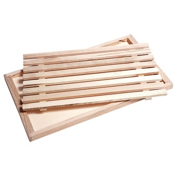 Tocator paine cu tava pentru firimituri din lemn, 35x20x1,6cm Tocator paine cu tava pentru firimituri din lemn, 35x20x1,6cm