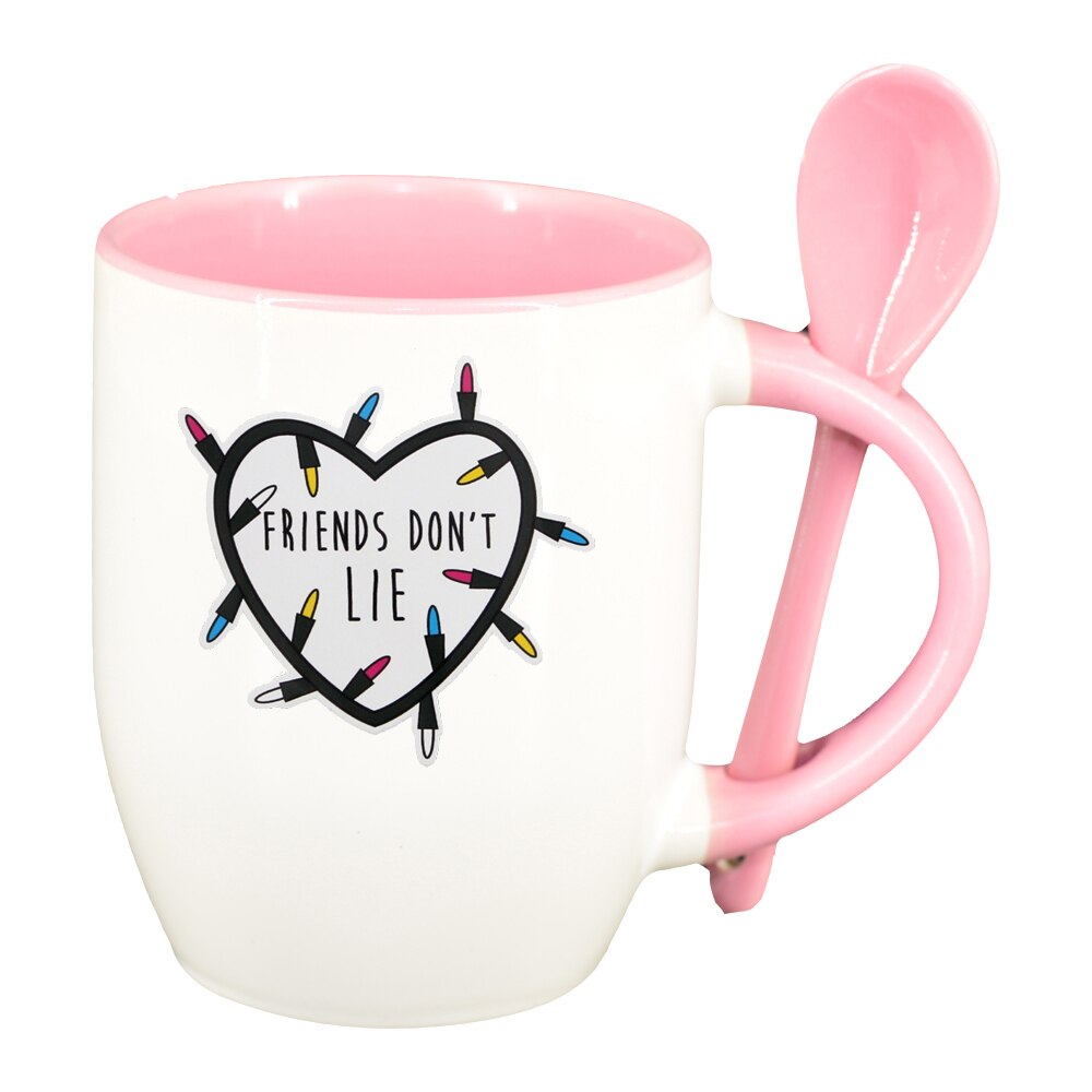 Cana Stranger Things Friends Dont Lie cu lingurita, interior roz, 330ml, D1292