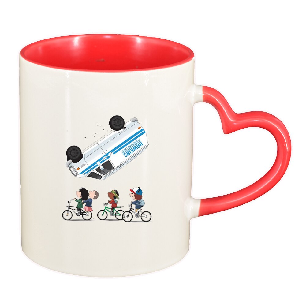 Cana Stranger Things, interior rosu, maner inima, 330ml, D1300