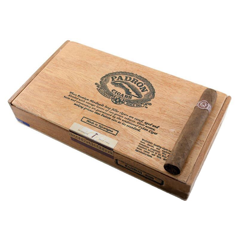 Trabucuri Padron 2000 Natural Cutie (26 bucati)