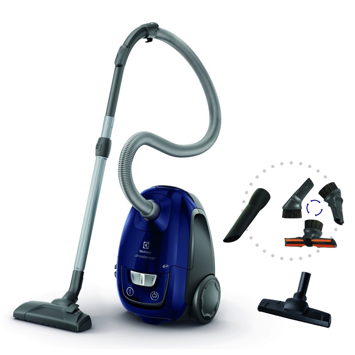 Electrolux UltraSilencer EUSC62-DB Porzsákos porszívó, 700W, Hygiene mosható szűrő, Parketto Pro kefe, 68 dB(A), Kék