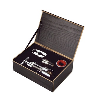 Set 4 accesorii vin Toscana Set 4 accesorii vin Toscana