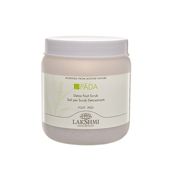 Scrub detoxifiant pentru picioare 400 grame, Lakshmi, cu saruri Epsom si un amestec din extracte de lemn dulce, menta, armurai, eucalipt, cardamom, arbore de ceai si ghimbir Scrub detoxifiant pentru picioare 400 grame, Lakshmi, cu saruri Epsom si un amestec din extracte de lemn dulce, menta, armurai, eucalipt, cardamom, arbore de ceai si ghimbir