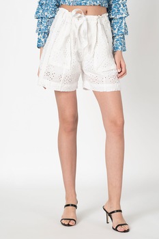Polo Ralph Lauren, Pantaloni scurti evazati din dantela Sangallo, Alb Polo Ralph Lauren, Pantaloni scurti evazati din dantela Sangallo, Alb