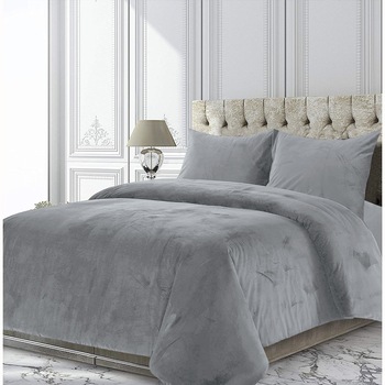 Set Cuvertura si 2 fete de perna Heinner Home, King Size, catifea 200gsm, cuvertura 200x220, fata de perna 50x70, model Stone Set Cuvertura si 2 fete de perna Heinner Home, King Size, catifea 200gsm, cuvertura 200x220, fata de perna 50x70, model Stone