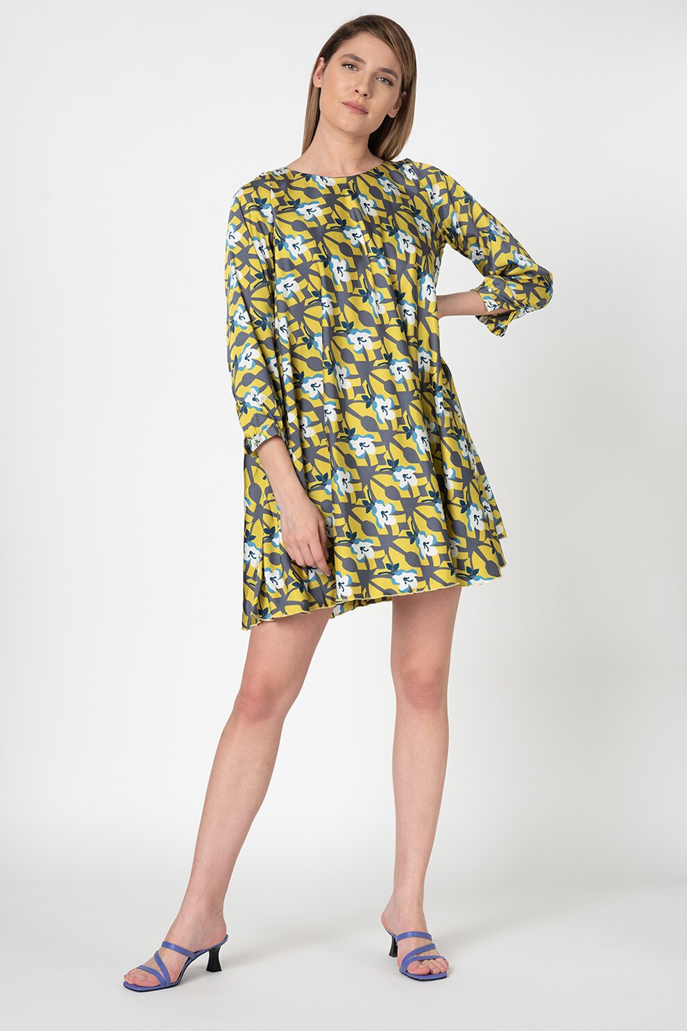 Antonia M, Rochie lejera cu croiala in A si model floral, Multicolor, S