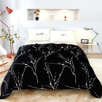 Patura Cocolino, Pat Dublu, 200x230 cm, Negru cu crengute albe