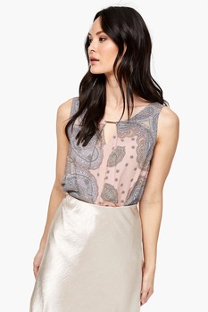 s.Oliver, Bluza fara maneci cu decupaj frontal, Roz pastel/bej/alb, XS s.Oliver, Bluza fara maneci cu decupaj frontal, Roz pastel/bej/alb, XS