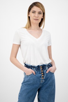 United Colors of Benetton, Tricou din lyocell cu decolteu in V, Alb United Colors of Benetton, Tricou din lyocell cu decolteu in V, Alb