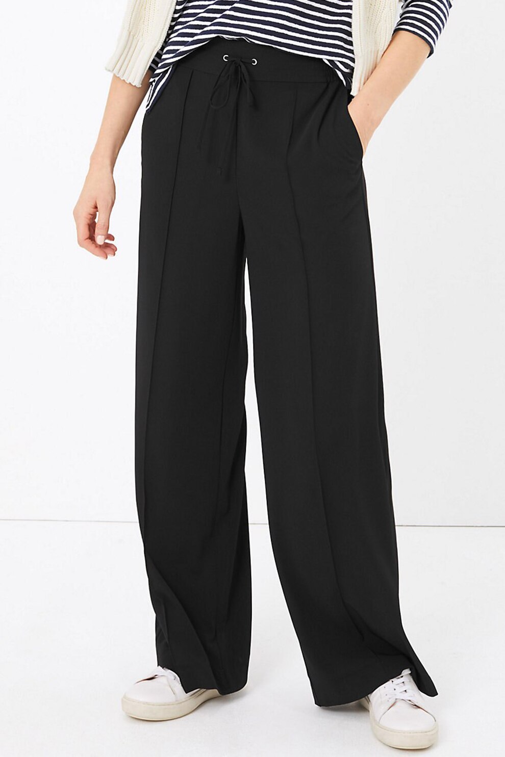 Marks & Spencer, Pantaloni cu croiala ampla si talie cu snur de ajustare, Negru